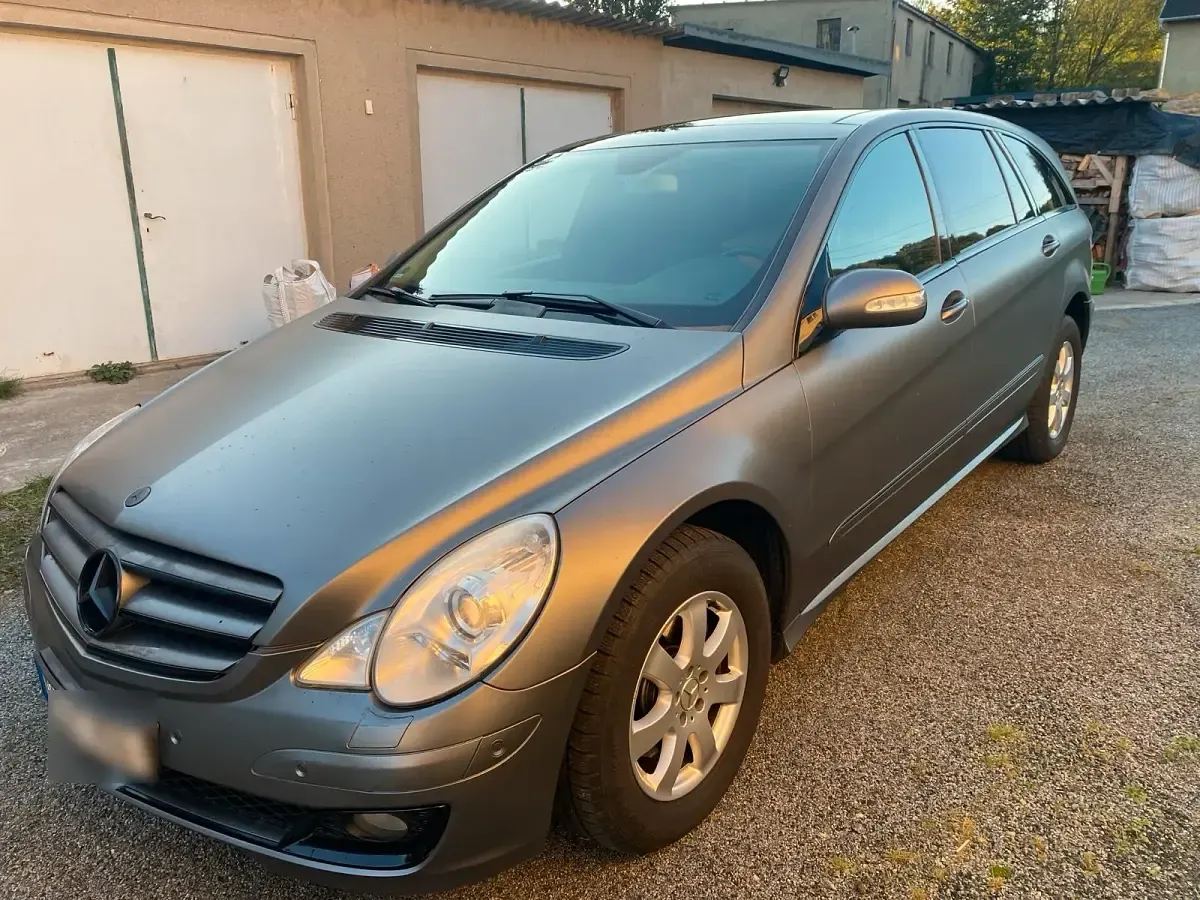 Gebraucht Mercedes R350 272 PS (200 kW) 2008 Grau Kombi