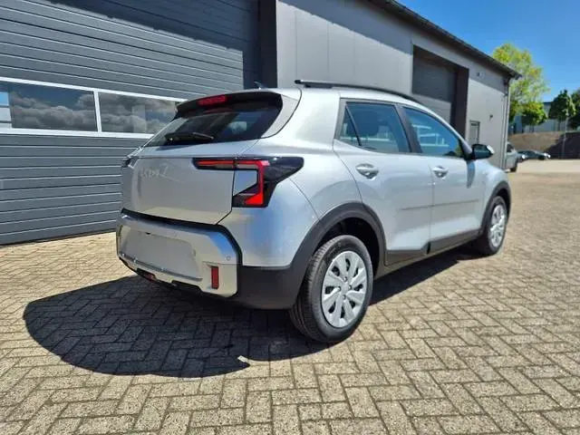 Ny Kia Stonic 116 HK (85 kW) 2026 Sølv SUV