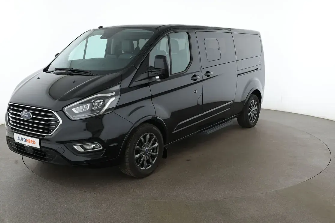 Gebraucht Ford Tourneo Custom Titanium 170 PS (125 kW) 2019 Van