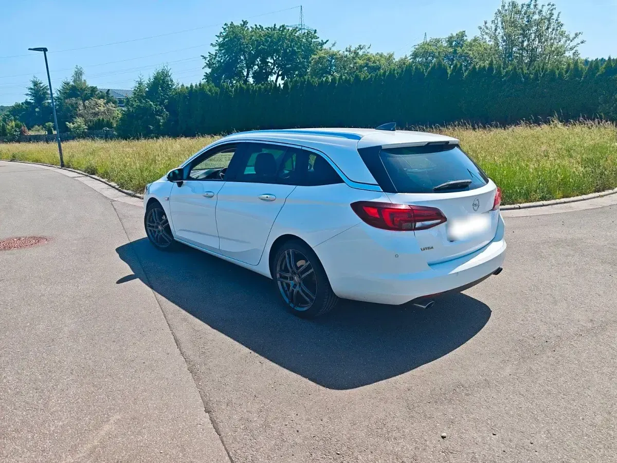 Gebraucht Opel Astra Dynamic 200 PS (147 kW) 2016 Weiß Kombi
