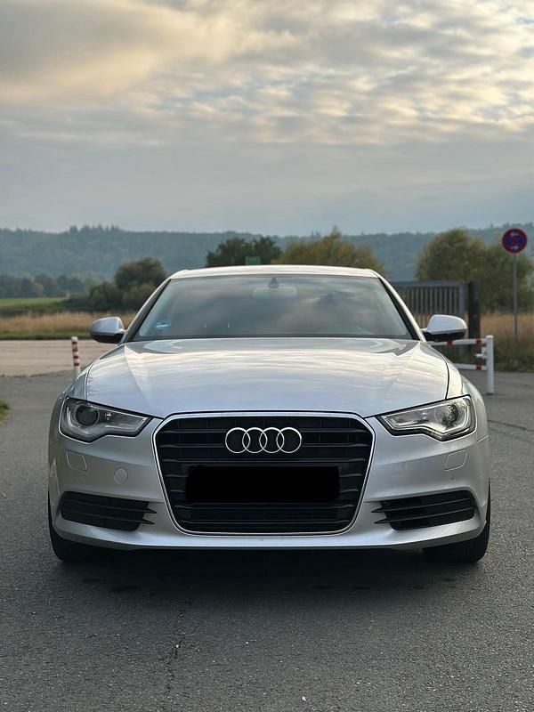 Silber Gebraucht 2012 Audi A6 Limousine | 7.999 € (Superpreis) - Bild 1/4