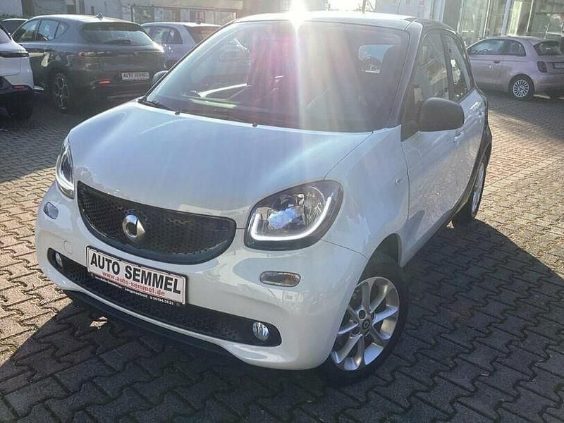 Gebraucht Smart ForFour Passion 96 PS (70 kW) 2017 Weiss Kleinwagen