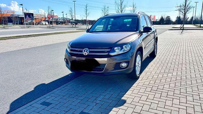 Gebraucht VW Tiguan Style 170 PS (125 kW) 2011 Braun SUV
