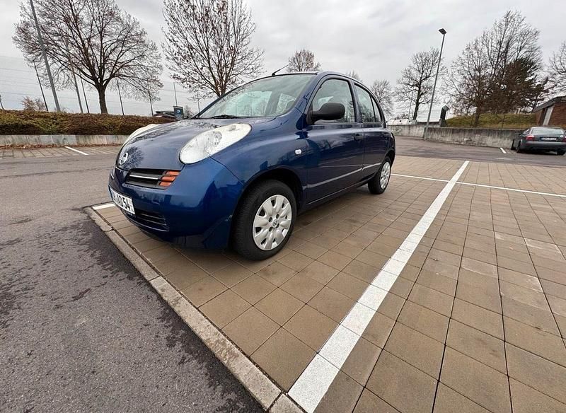 Blau Gebraucht 2004 Nissan Micra Kleinwagen | 2.399 € - Bild 1/4