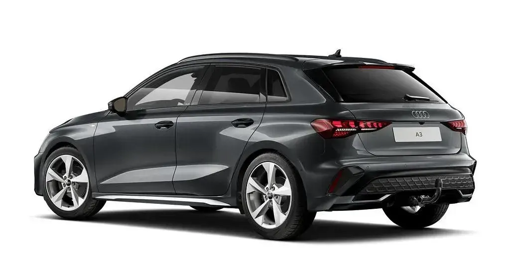 Gebraucht Audi A3 S-Line 116 PS (85 kW) 2025 Daytonagrau perleffekt Limousine