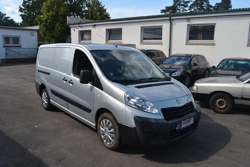 Gebraucht Peugeot Expert 128 PS (94 kW) 2015 Grau Van