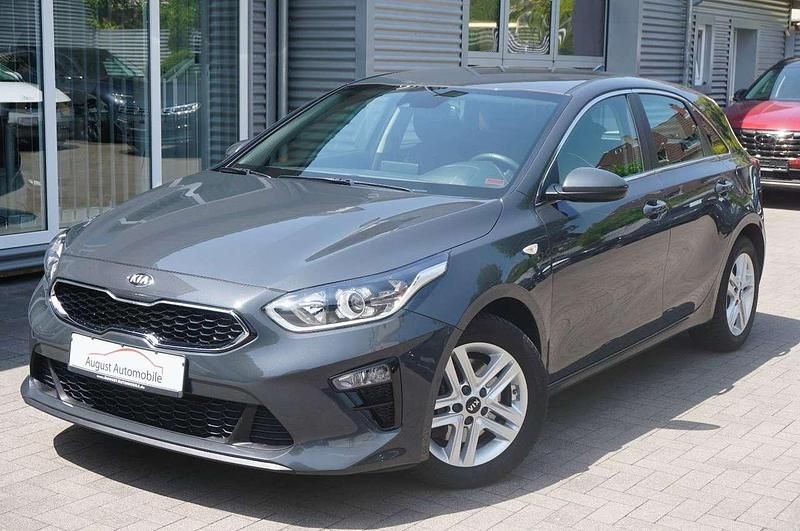 Pentametal met. Gebraucht 2020 Kia Ceed Vision Limousine | 18.370 € (Fairer Preis) - Bild 1/3