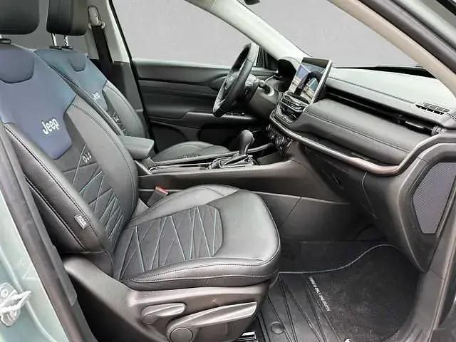 Second-hand Jeep Compass 131 CP (96 kW) 2022 Verde SUV