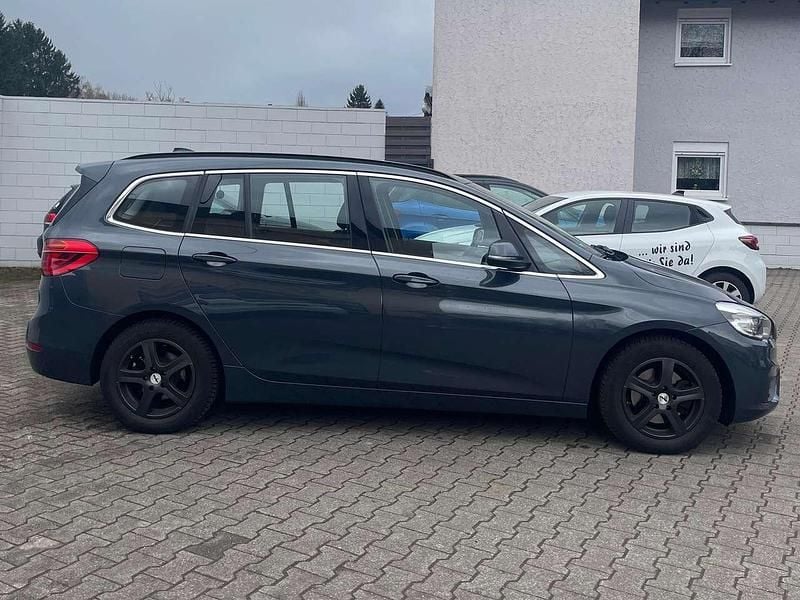 Gebraucht BMW 218 Advantage 136 PS (100 kW) 2015 Atlantikgrau metallic Van / Kleinbus