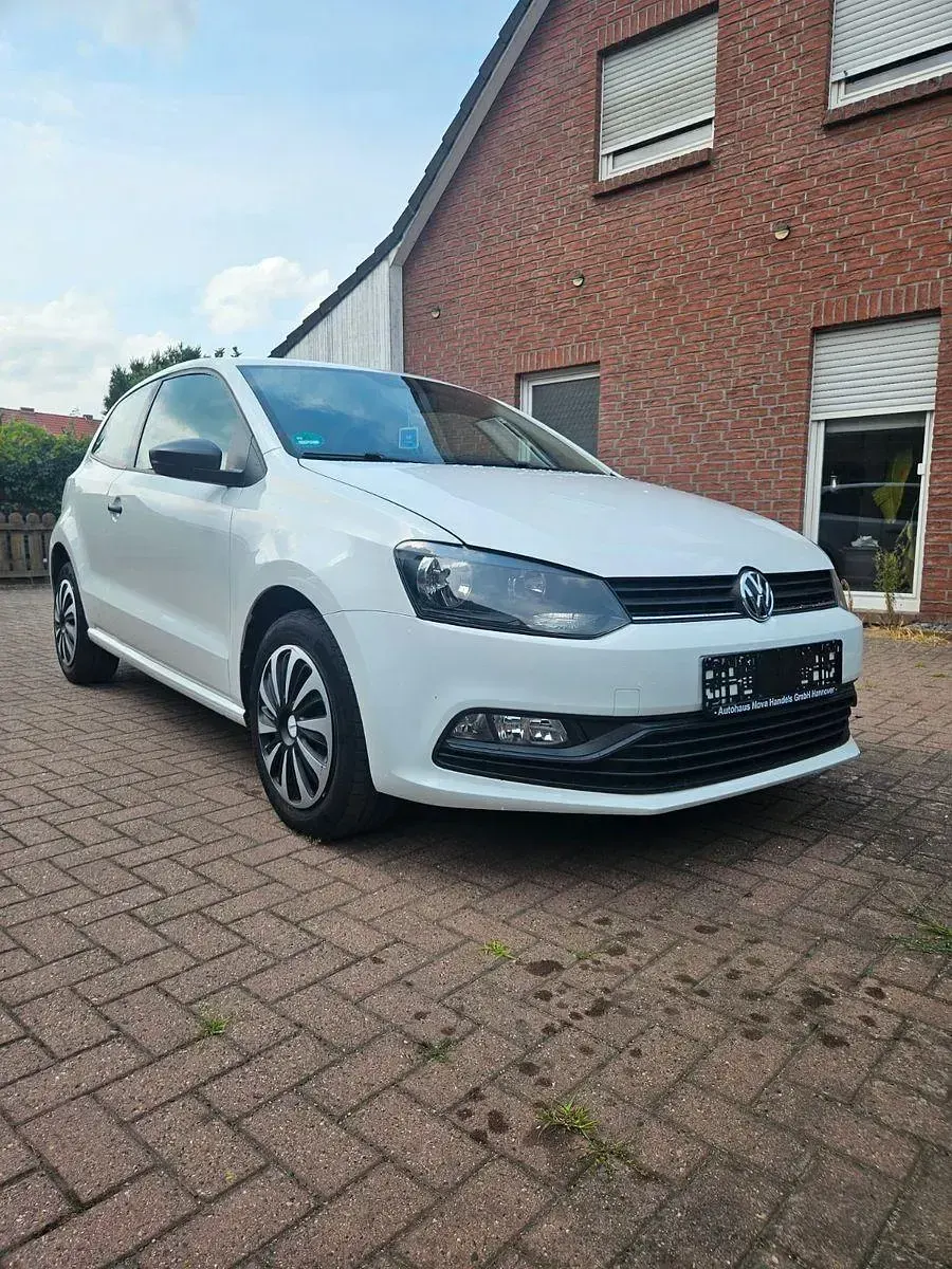 Gebraucht VW Polo 60 PS (44 kW) 2014 Weiß Kleinwagen