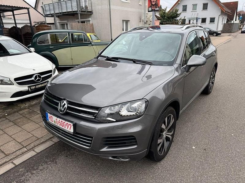 Gebraucht VW Touareg 340 PS (250 kW) 2010 Grau SUV