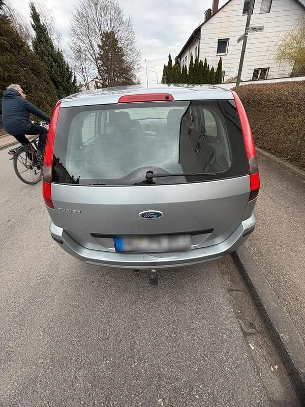 Usata Ford Fusion 2006 Argento Utilitaria