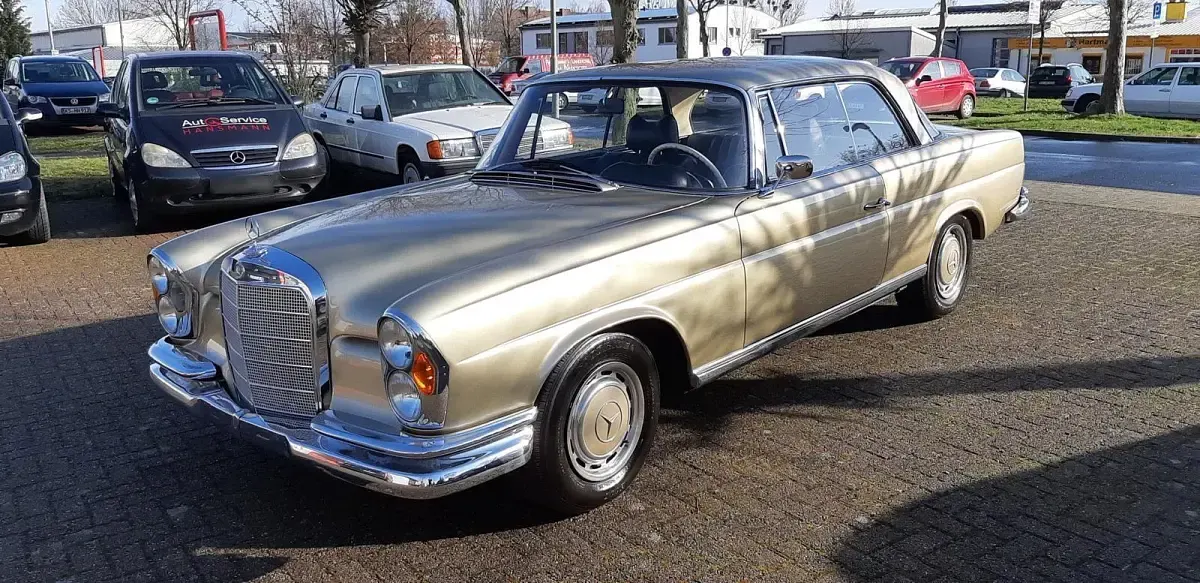 Gebraucht Mercedes 280 160 PS (117 kW) 1969 Beige Coupé