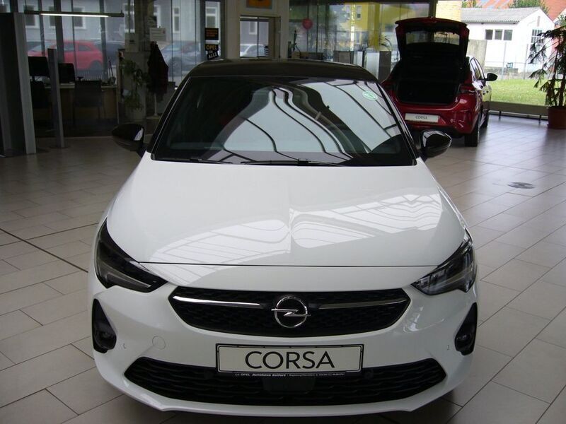 Lack weiss banquise/typ aussen Gebraucht 2023 Opel Corsa-e GS Line Kleinwagen | 23.490 € (Teuer) - Bild 1/4