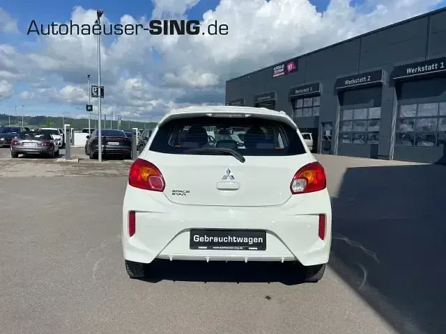 Gebraucht Mitsubishi Space Star Select 80 PS (58 kW) 2022 Weiß Kleinwagen