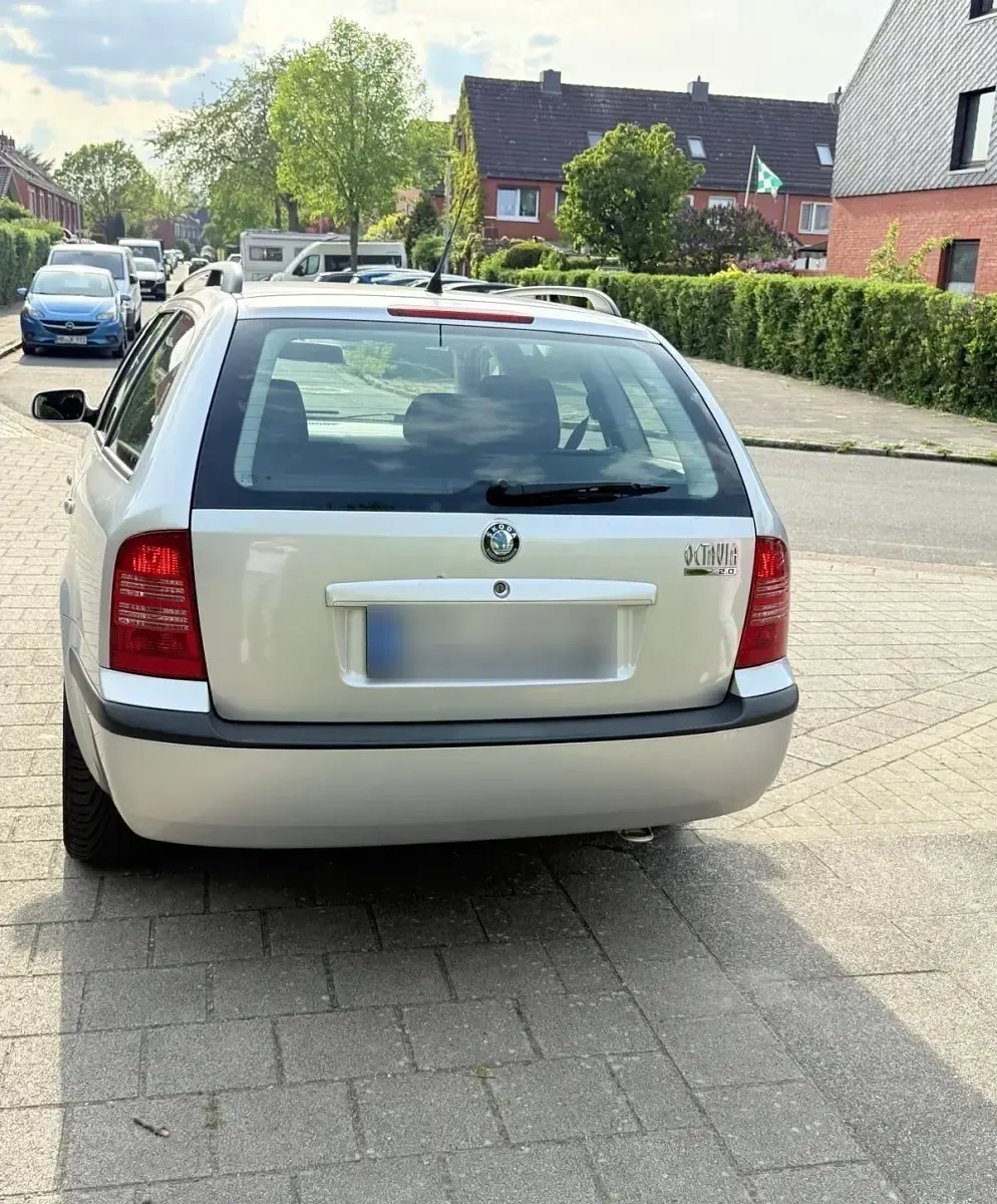 Gebraucht Skoda Octavia 115 PS (84 kW) 2002 Silber Kombi
