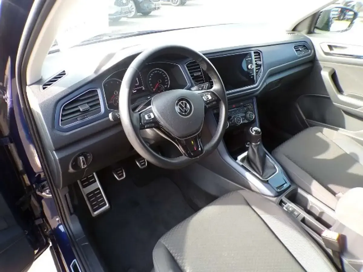 Gebraucht VW T-Roc United 150 PS (110 kW) 2021 Blau SUV