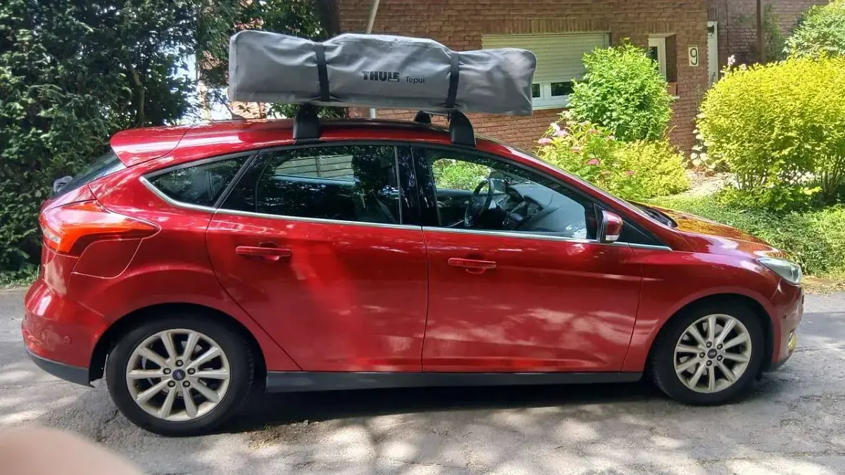 Gebraucht Ford Focus Titanium 150 PS (110 kW) 2016 Rot Limousine