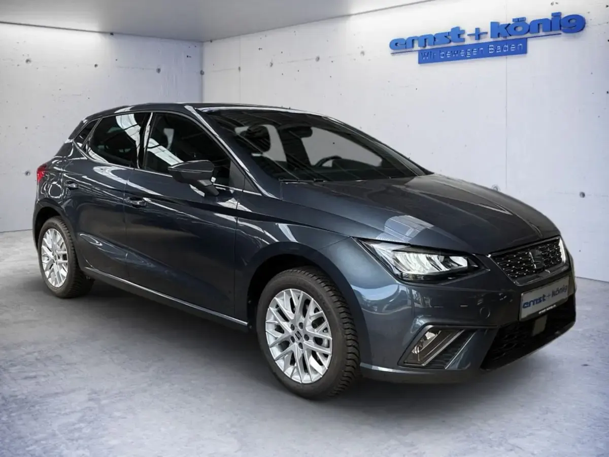 Neu Seat Ibiza XCELLENCE 110 PS (80 kW) 2025 Kleinwagen