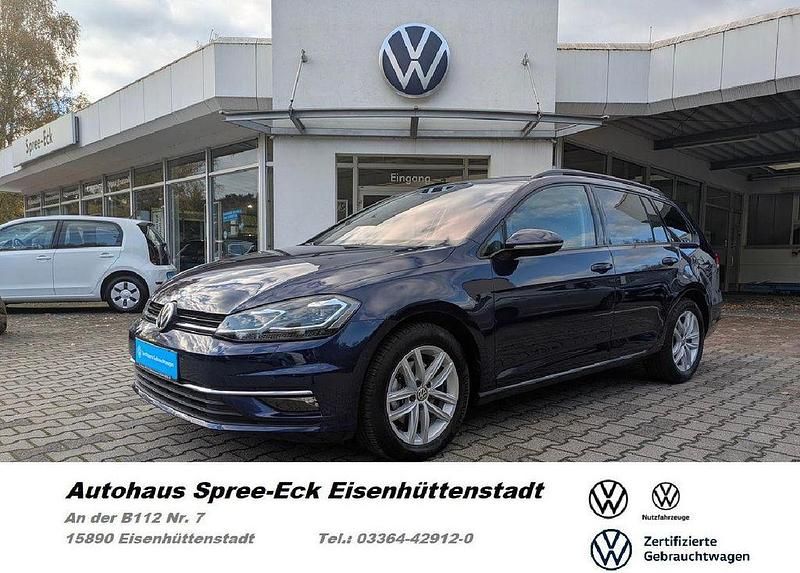 Atlantik blue metallic Gebraucht 2019 VW Golf VII Kombi | 16.949 € (Fairer Preis) - Bild 1/4