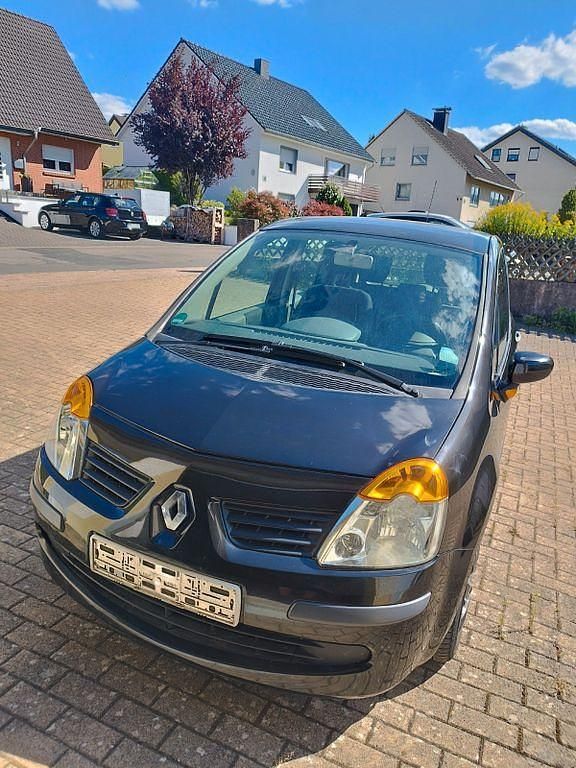 Schwarz Gebraucht 2004 Renault Modus Expression Van / Kleinbus | 1.600 € (Fairer Preis) - Bild 1/4
