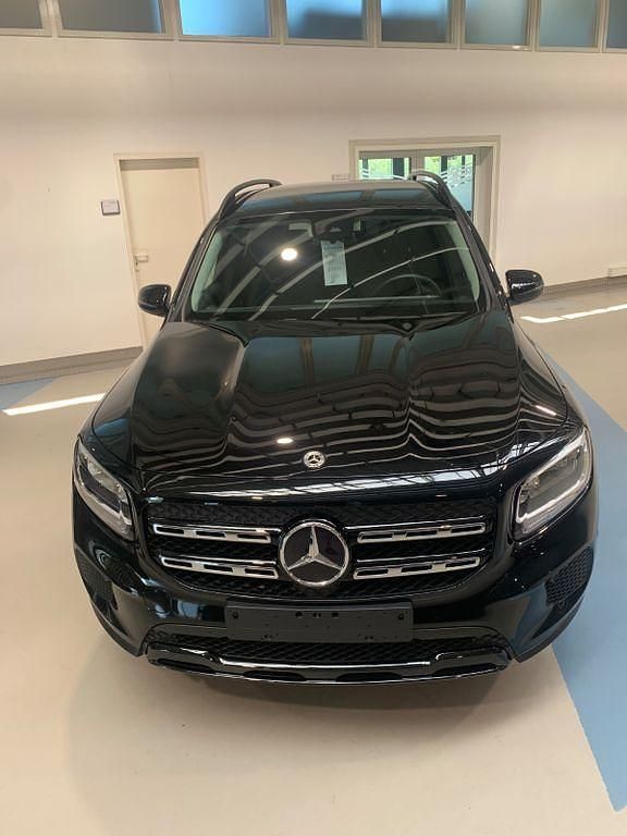 Gebraucht Mercedes GLB180 Progressive 116 PS (85 kW) 2022 Schwarz SUV