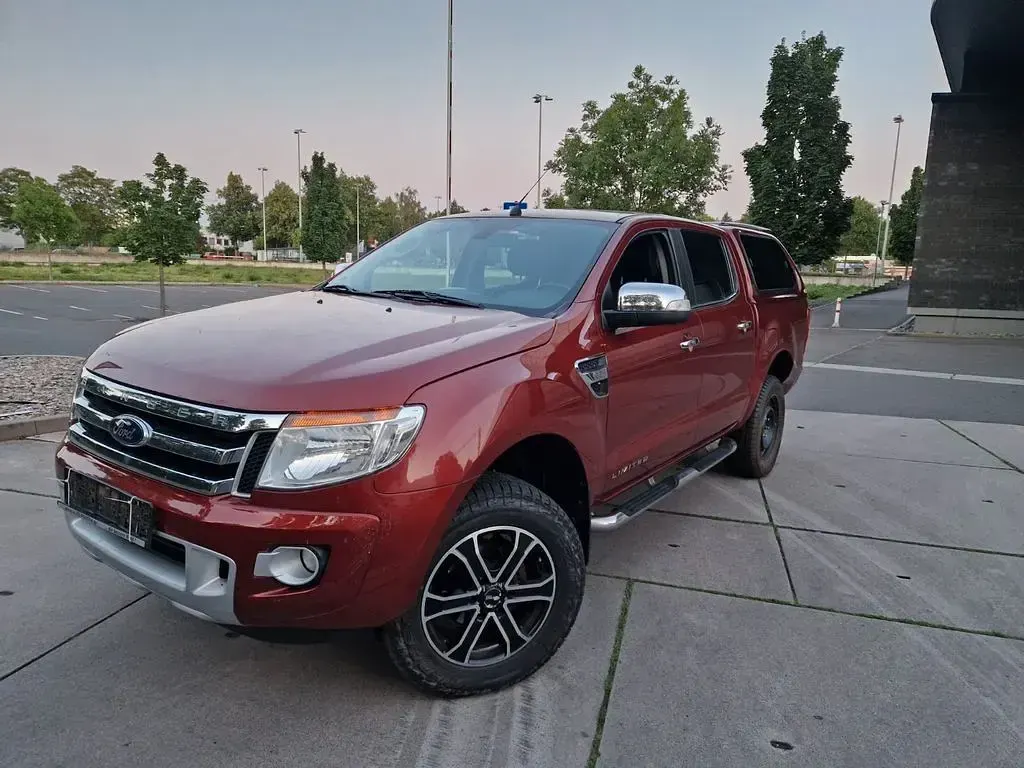 Gebraucht Ford Ranger Limited 150 PS (110 kW) 2014 Rot Pickup
