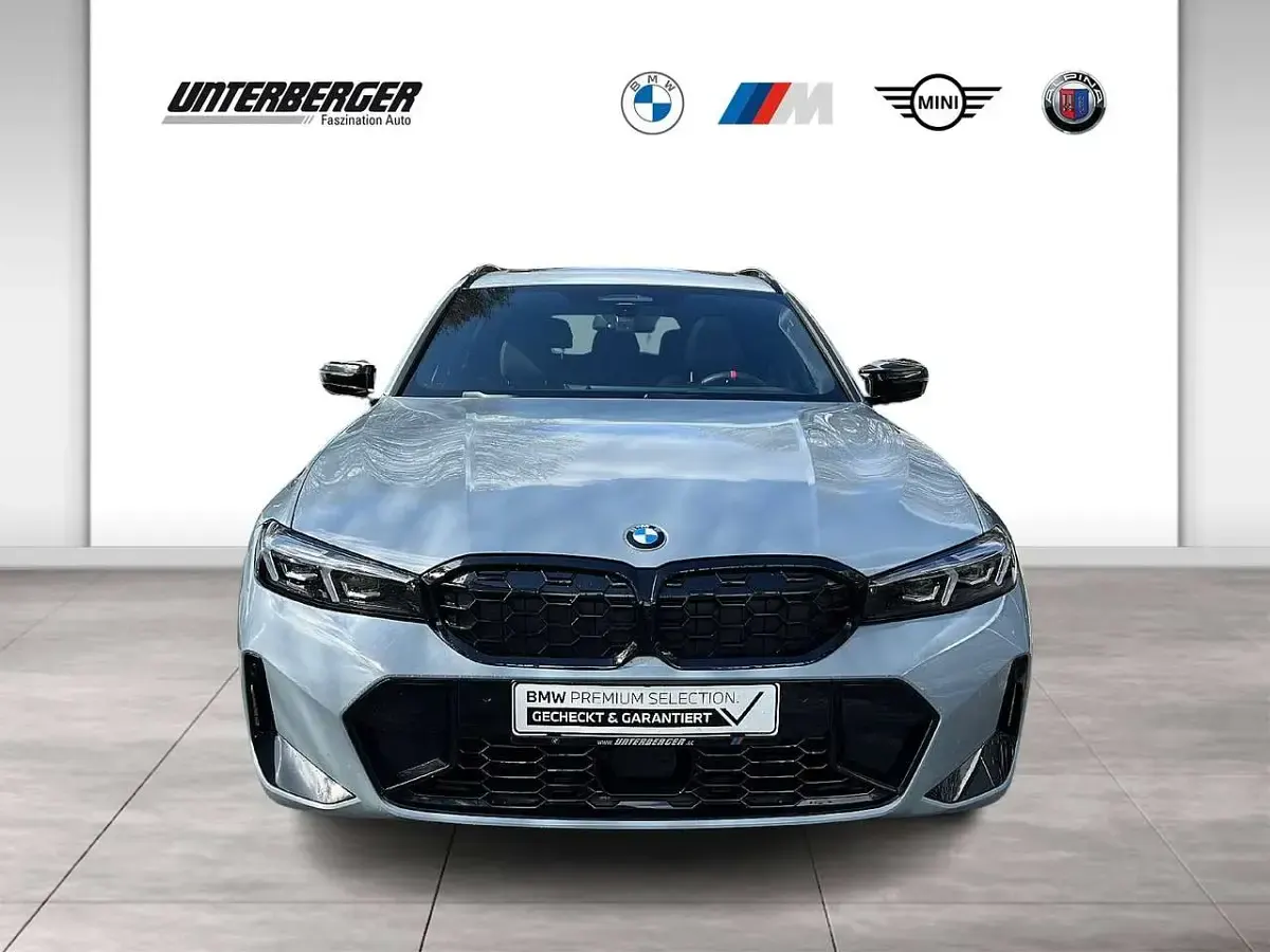 Gebraucht BMW M340 M Sport 374 PS (275 kW) 2025 Grau Kombi
