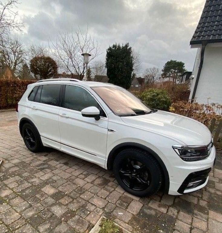 Weiß Gebraucht 2017 VW Tiguan Highline SUV | 20.200 € (Fairer Preis) - Bild 1/4