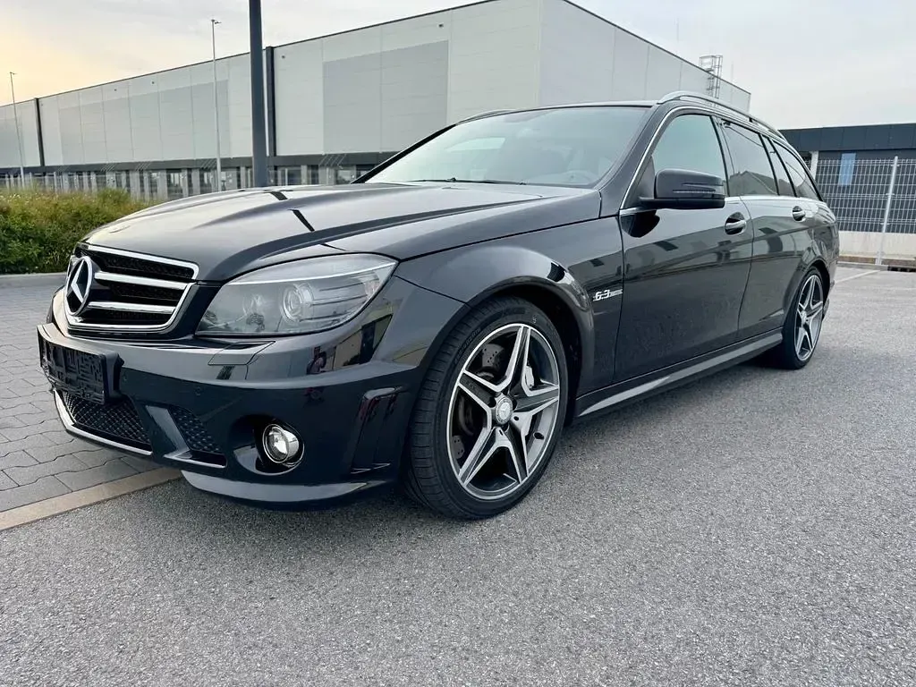Gebraucht Mercedes C63 AMG AMG 457 PS (336 kW) 2010 Schwarz Limousine
