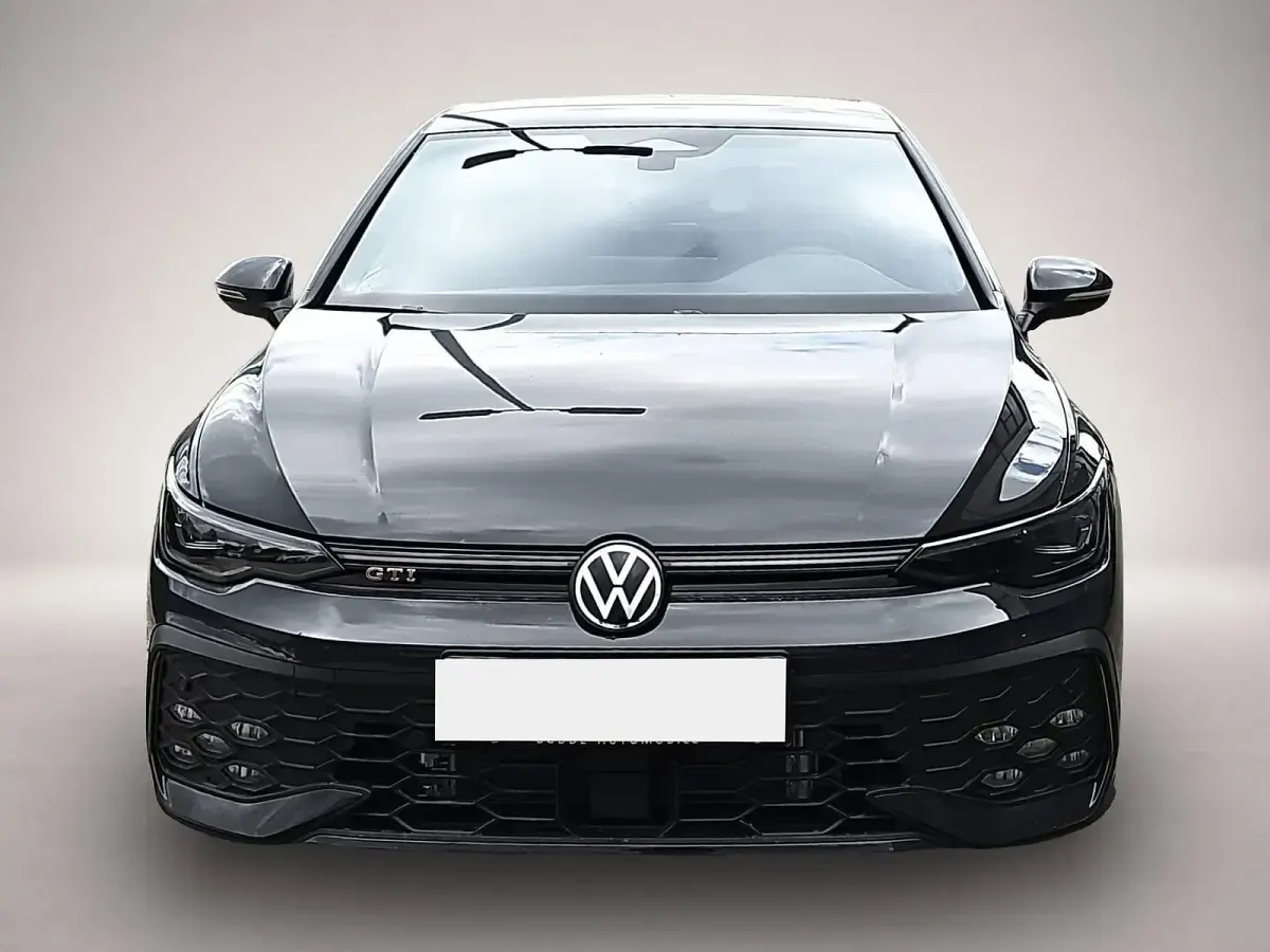 Neu VW Golf VIII GTI 265 PS (194 kW) 2026 Manufacturer Limousine