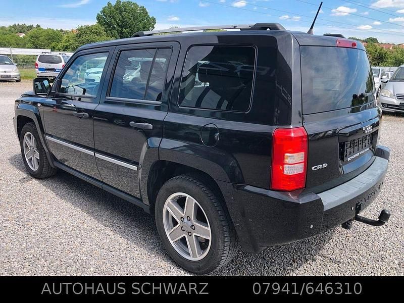 Gebraucht Jeep Patriot Limited 140 PS (102 kW) 2008 Schwarz SUV