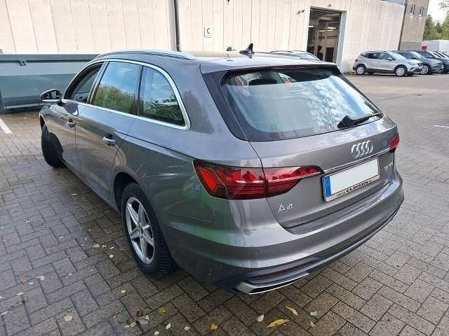 Gebraucht Audi A4 Sport 150 PS (110 kW) 2020 Grau Kombi