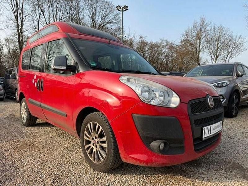 Gebraucht Fiat Doblò 95 PS (69 kW) 2014 Rot Van / Kleinbus
