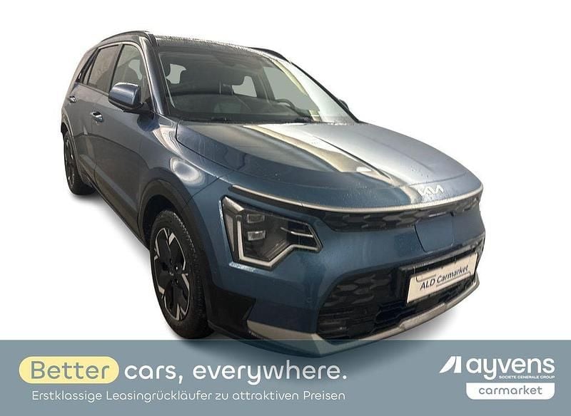 Blau Gebraucht 2022 Kia e-Niro Inspiration SUV | 26.980 € - Bild 1/4