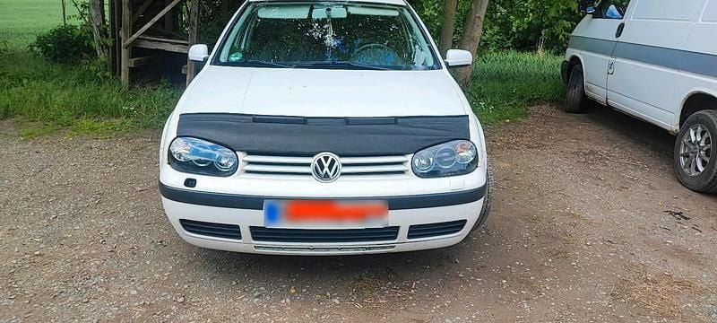 Gebraucht VW Golf IV 110 PS (80 kW) 2002 Weiß Kleinwagen