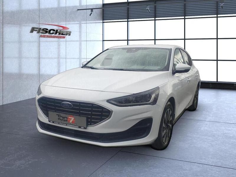 Gebraucht Ford Focus Titanium 125 PS (91 kW) 2024 Frostweiß (weiß) Limousine