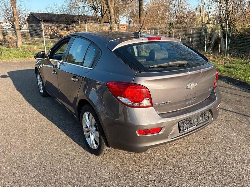 Gebraucht Chevrolet Cruze LTZ 163 PS (119 kW) 2013 Grau Limousine