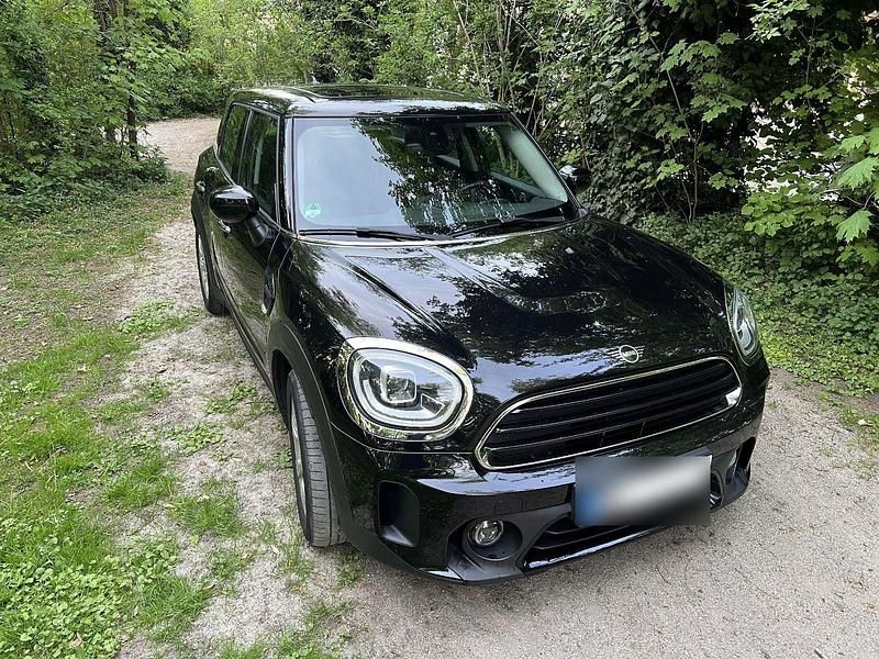 Second-hand Mini Cooper D 150 CP (110 kW) 2020 Negru Hatchback