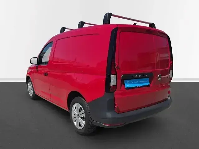 Gebraucht VW Caddy 75 PS (55 kW) 2022 Rot Van / Kleinbus