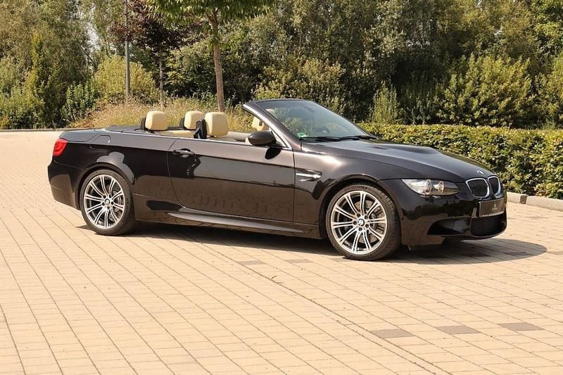 Schwarz Gebraucht 2012 BMW M3 Cabriolet Performance Cabrio | 38.490 € - Bild 1/4