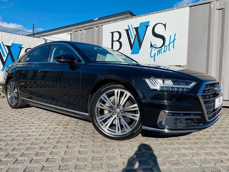 Mythosschwarz Gebraucht 2018 Audi A8 Sport Limousine | 48.990 € (Teuer) - Bild 1/4