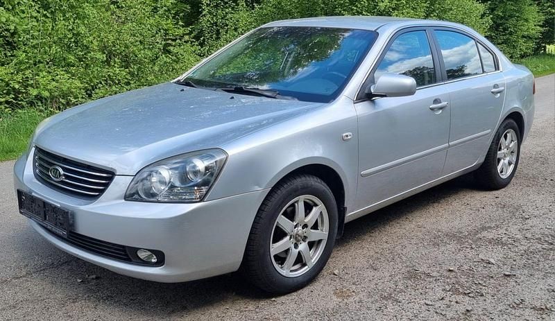 Grau Gebraucht 2007 Kia Magentis 2 Limousine | 2.100 € (Fairer Preis) - Bild 1/4
