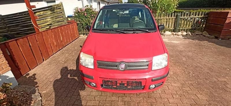 Rot Gebraucht 2008 Fiat Panda Kleinwagen | 1.900 € (Superpreis) - Bild 1/4
