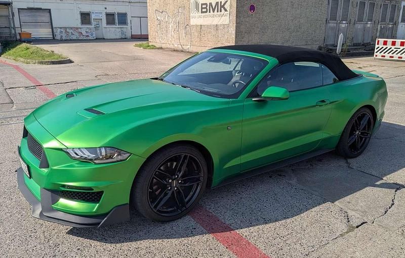 Gebraucht Ford Mustang 317 PS (233 kW) 2019 Grün Cabrio