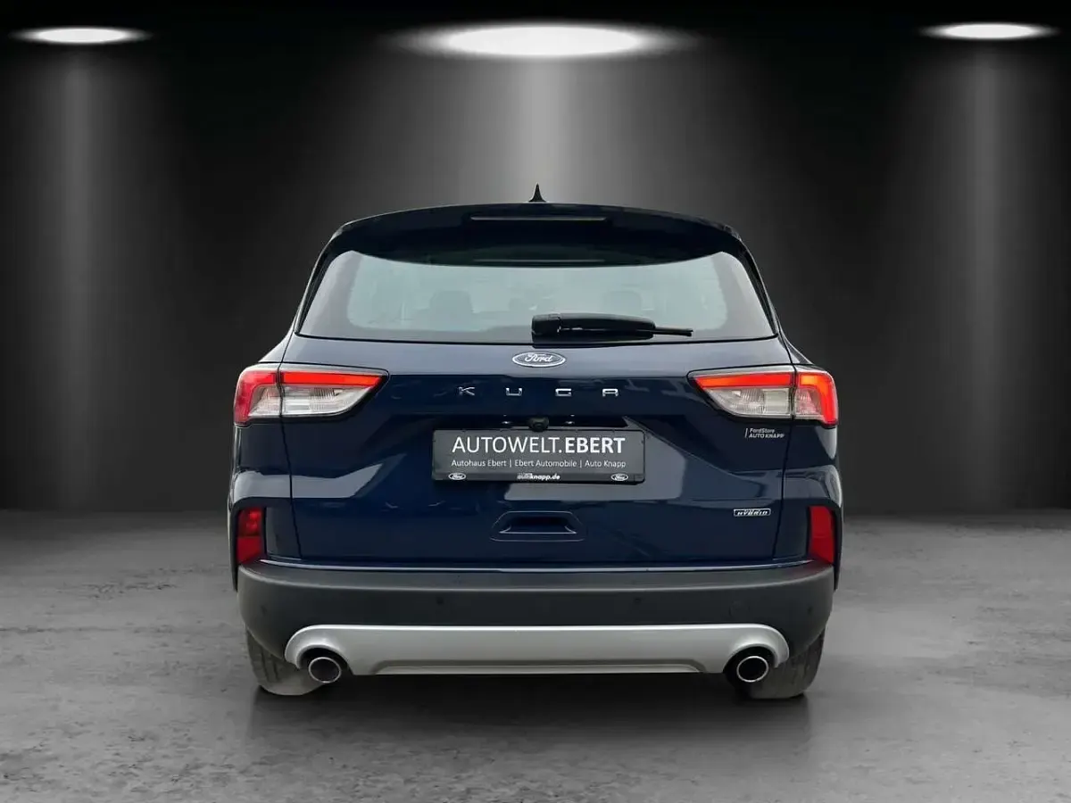 Gebraucht Ford Kuga Titanium 224 PS (164 kW) 2022 Blau SUV