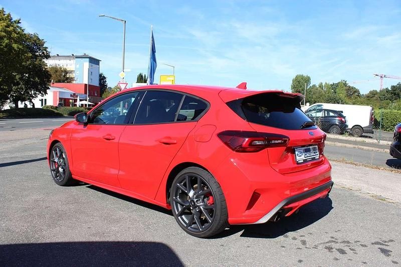 Gebraucht Ford Focus ST 280 PS (205 kW) 2023 Racerot Limousine