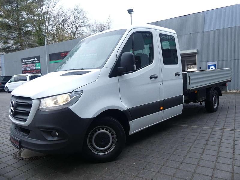 Gebraucht Mercedes Sprinter 170 PS (125 kW) 2022 Arktikweiss Van
