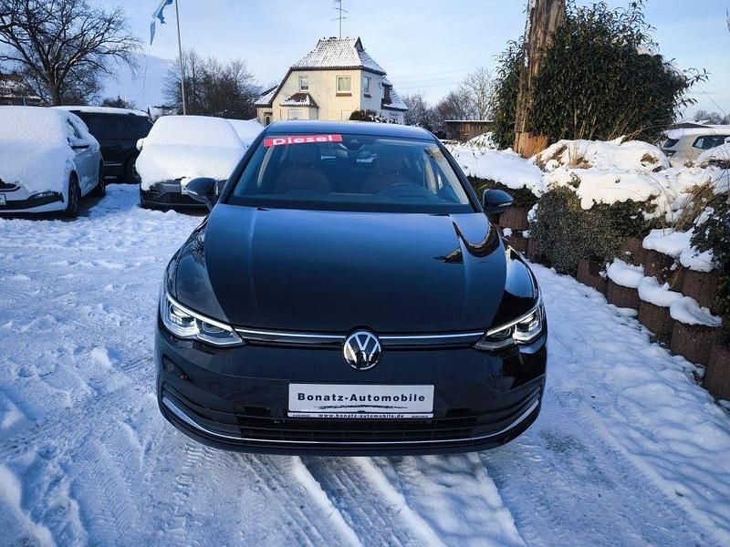 Gebraucht VW Golf VIII Move 150 PS (110 kW) 2023 Schwarz Limousine