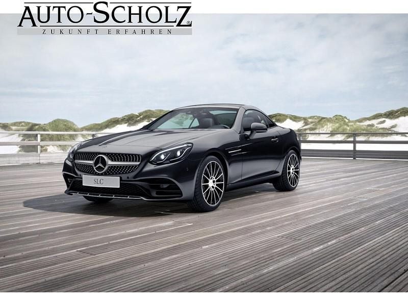 Schwarz Gebraucht 2019 Mercedes SLC300 AMG Cabrio | 42.488 € (Teuer) - Bild 1/3